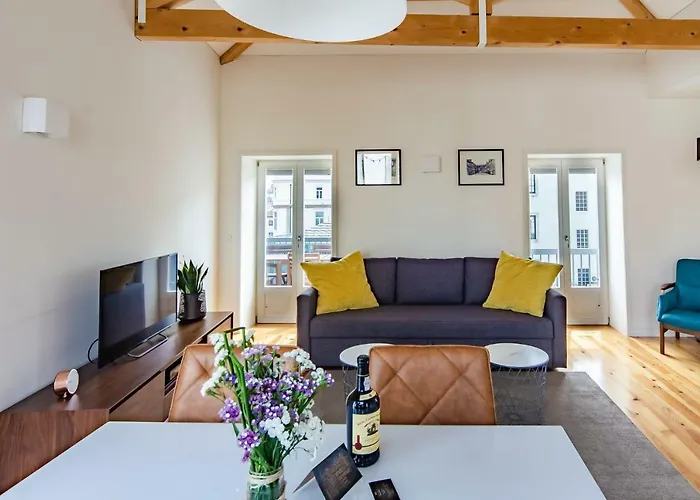 Amazing Penthouse In Historic *