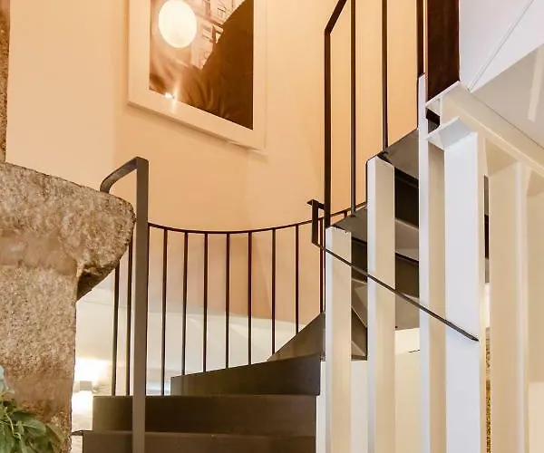 Amazing Penthouse In Historic * Porto